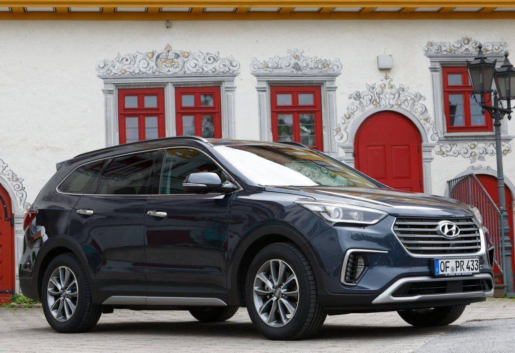 Hyundai Grand Santa Fe